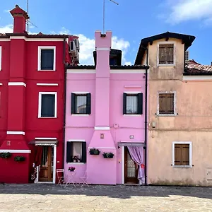 Apartament Pink Paradise, Burano