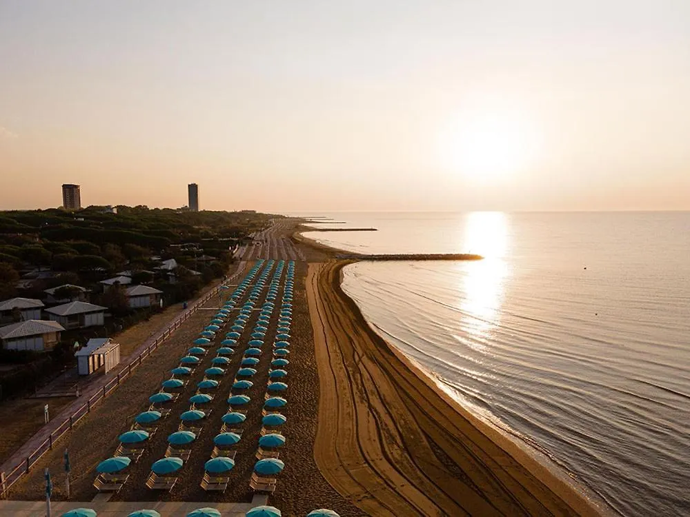 Estivo Premium Deluxe Mobile Homes On Camping Malibu Beach Lido di Jesolo Italy