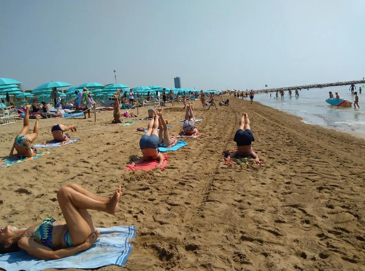 Kemping Estivo Premium Deluxe Mobile Homes On Camping Malibu Beach Lido di Jesolo
